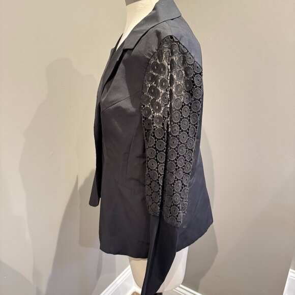Anne Fontaine Charlottine Black Lace Eyelet Sleeve Blazer - Picture 4 of 11